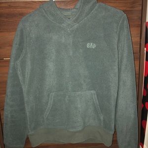 Women’s Gap Sweatshirt